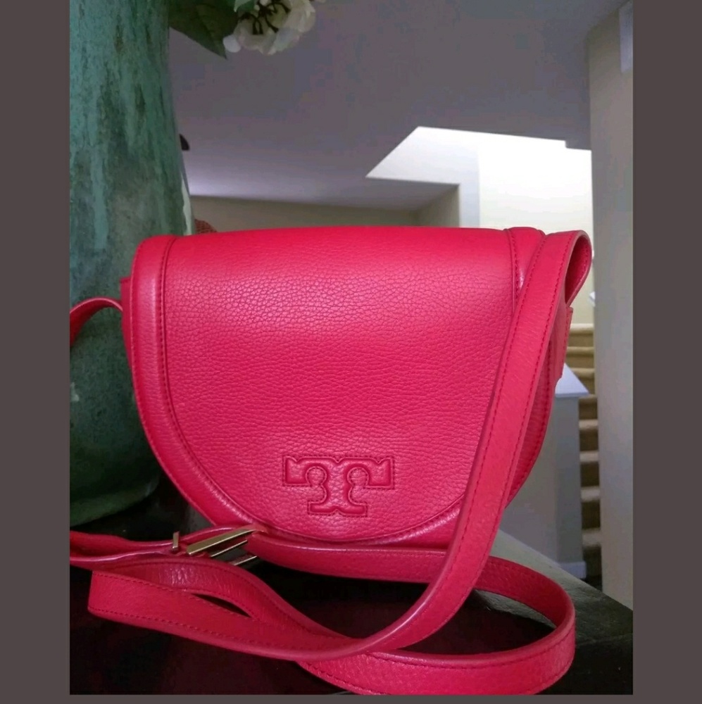 Tory burch moon shape purse